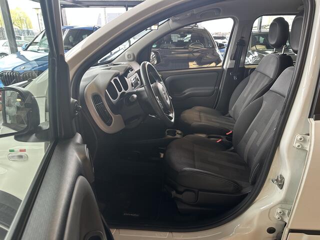 Fiat PANDA Cross 1.2 | City Cross | 70 Pk | Bluetooth | 1/2 Leer |