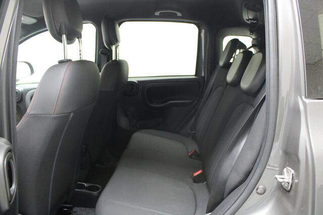 Fiat PANDA 1.0 Hybrid Sport | 1e Eigenaar | Airco / Carplay / Bluetooth /