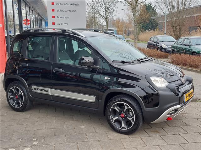 Fiat PANDA 1.0 Hybrid Cross