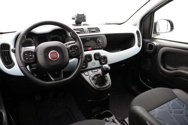 Fiat PANDA 1.0 Hybrid Launch Edition | Climate control | Parkeersensoren | Dakrails | Getint glas | Lichtmetalen velgen | Sportief