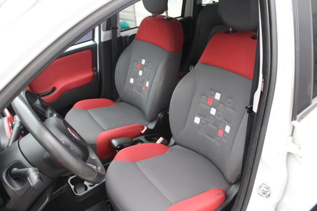 Fiat PANDA 0.9 TwinAir Lounge nette 5-deurs met klima
