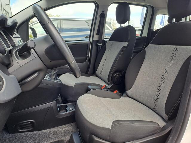 Fiat PANDA 0.9 TwinAir Lounge | Airco | 5 Zitplaatsen | Elektrische Ramen