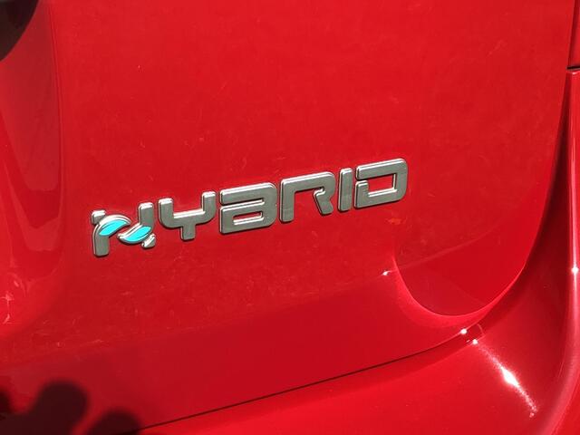 Fiat PANDA 1.0 Hybrid Cross RED