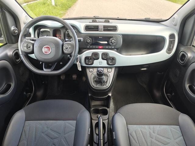 Fiat PANDA 1.0 Hybrid Launch Edition | Cruise Control