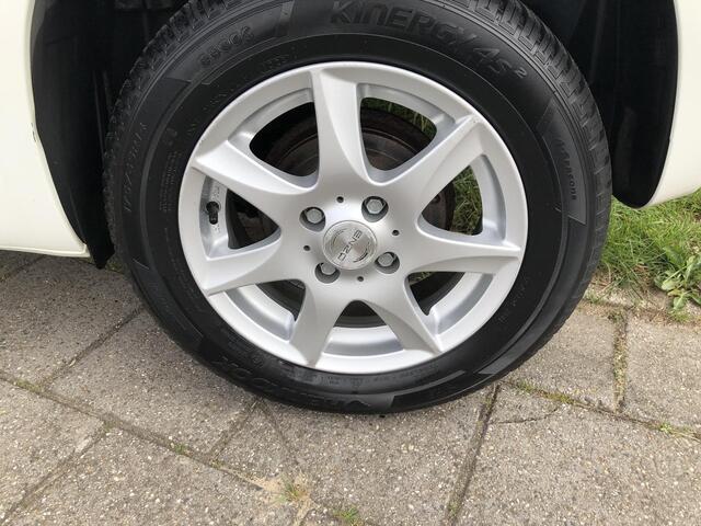 Fiat PANDA 1.2 69 Edizione Cool AIRCO|TREKHAAK|VIER CILINDER|14"
