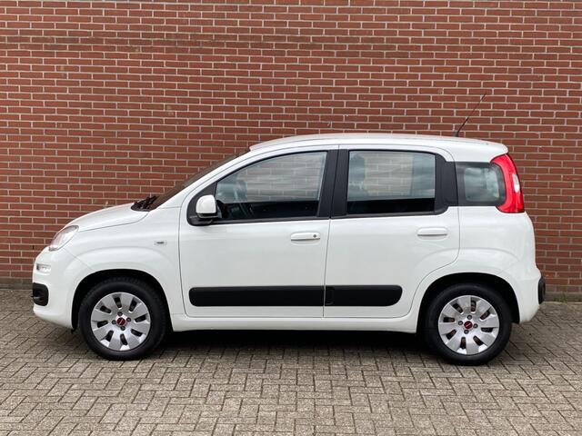Fiat PANDA 0.9 TWINAIR 80PK LOUNGE AUTOMAAT AURCO TREKHAAK PDC BLUETOOTH