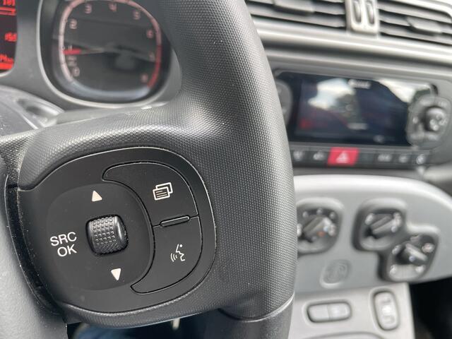 Fiat PANDA 1.2 Lounge 5 zit plaatsen Airco - Bluetooth - Spiegels E V+VW - Centrale deurvergr. - E-Ramen voor - LMV 14"- ML Zeer goed onderhouden!