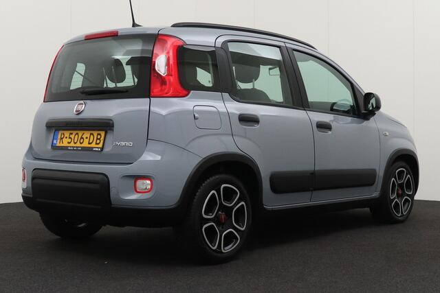 Fiat PANDA 1.0 Hybrid City Life 5-Pers. Carplay 15' LMV DAB Pack Flex