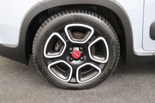 Fiat PANDA 1.0 Hybrid City Life 5-Pers. Carplay 15' LMV DAB Pack Flex