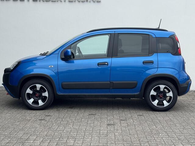 Fiat PANDA 1.0 Hybrid RED Cross | Apple carplay | Climate control | Prijs is rijklaar!
