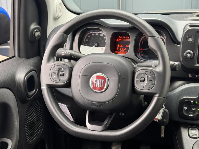 Fiat PANDA 1.0 Hybrid RED Cross | Apple carplay | Climate control | Prijs is rijklaar!