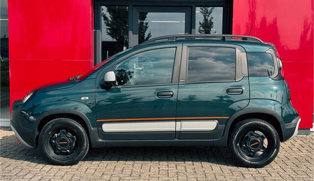 Fiat PANDA 1.0 Hybrid Garmin Cross | Pack Garmin | Apple Carplay |