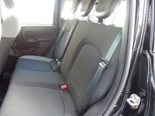 Fiat PANDA 1.0 Hybrid Cross