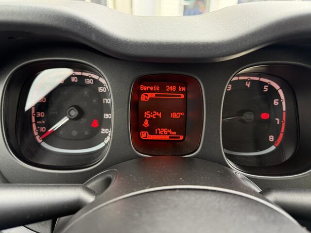 Fiat PANDA Cross 1.0 Hybrid | 5 zits | Groen |