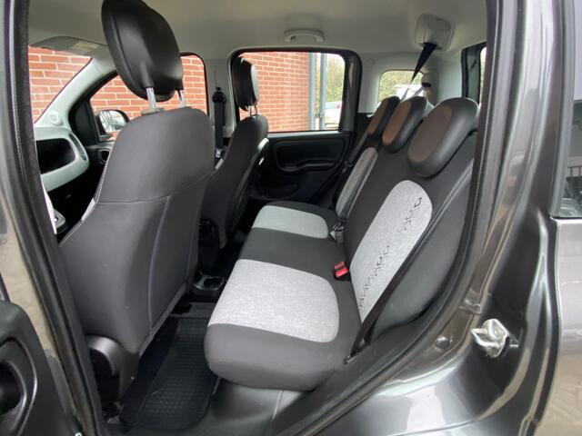 Fiat PANDA 0.9 TWINAIR LOUNGE AUTOMAAT AIRCO TREKHAAK BLUETOOTH
