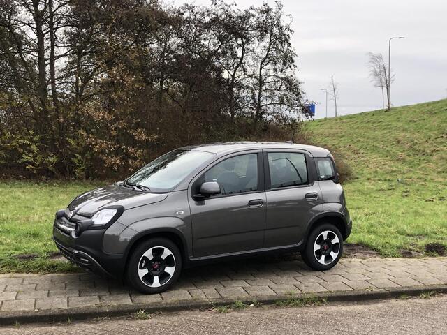 Fiat PANDA 1.0 Cross Hybrid City Plus CLIMATE|APPLE/ANDROID|STOELVERWARMING
