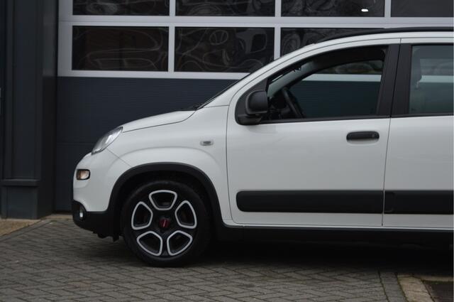 Fiat PANDA 1.0 Hybrid Easy | Airco/PDC/Bluetooth |