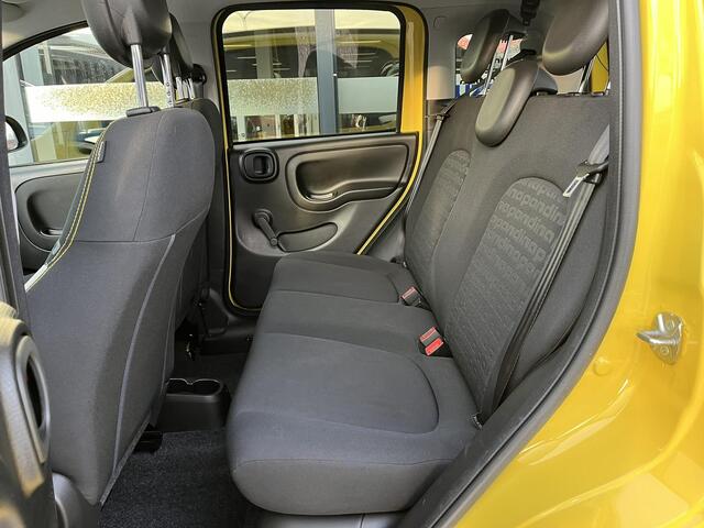 Fiat PANDA 1.0 Hybrid Pandina Parkeersensoren | Apple carplay |