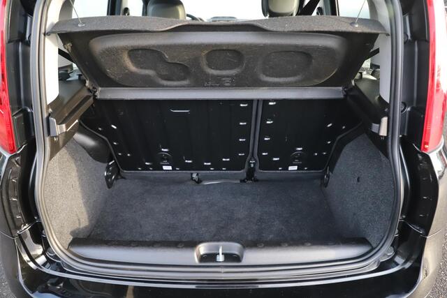 Fiat PANDA 1.0 Hybrid City Life 69PK Carplay Android Navigatie Airco All-Season Banden!