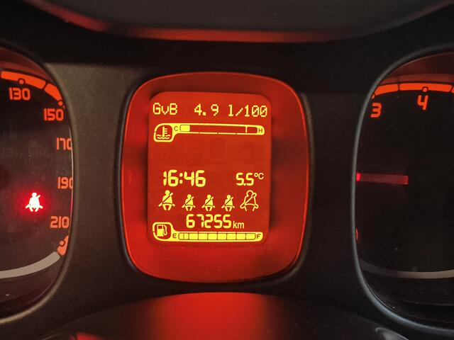 Fiat PANDA 0.9 TwinAir Edizione Cool uit 2016 Rijklaar + 12 maanden Bovag-garanntie Henk Jongen Auto's in Helmond, al 50 jaar service zoals 't hoort!