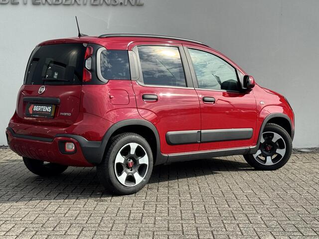 Fiat PANDA 1.0 Hybrid Cross | Climate control | Apple Carplay | Prijs is rijklaar