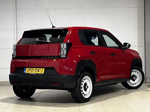 Fiat PANDA Grande RED EV 44kWh 113pk | APPLE CARPLAY/ ANDROID AUTO | PARKEERSENSOREN | AIRCO |