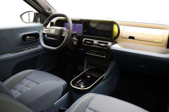 Fiat PANDA Grande 1.2 Hybrid La Prima Automaat | Navigatie | Climate control | NIEUW MODEL | Dakrails | Hoge instap | Extra getint glas | DEMO