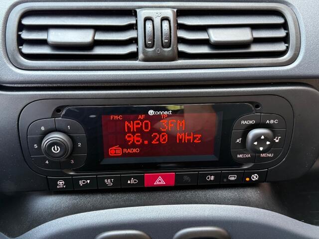 Fiat PANDA 0.9 TWINAIR POPSTAR AUTOMAAT AIRCO PARKEERSENSOREN BLUETOOTH