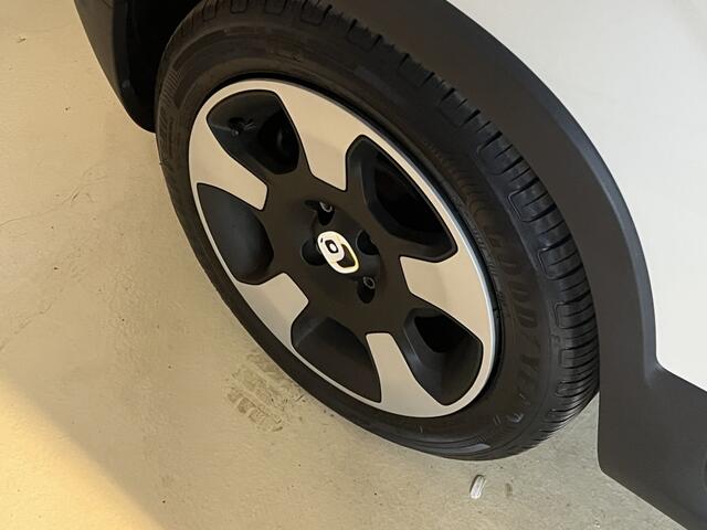 Fiat PANDA 1.0 Pandina Cross-Look