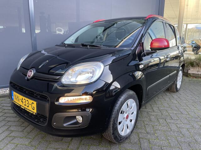 Fiat PANDA 0.9 TwinAir Lounge Automaat Airco - Parkeersensoren achter - Trekhaak - Start/stop systeem - Stuur multifunctioneel - Mistlampen voor - Bluetooth - Radio