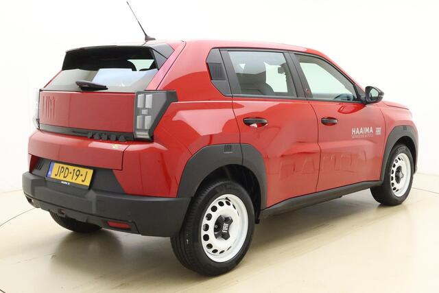 Fiat PANDA Grande RED 11kW 44 kWh | Demo | 3 Fase | Apple carplay | Parkeer sensoren | Cruise control