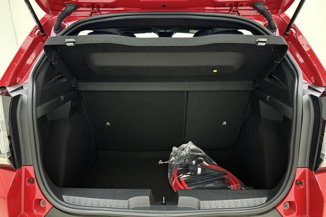 Fiat PANDA Grande RED 11kW 44 kWh | Demo | 3 Fase | Apple carplay | Parkeer sensoren | Cruise control