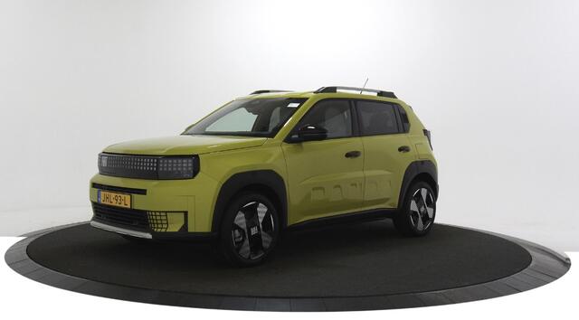 Fiat PANDA Grande La Prima 11 kW 44 kWh Nieuwe auto / Camera /