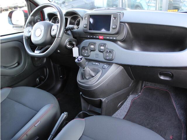 Fiat PANDA 1.0 Hybrid RED Cross | Apple Carplay / Climate