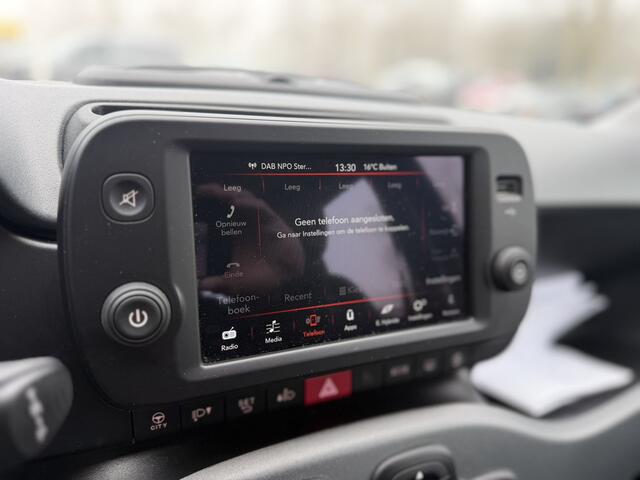 Fiat PANDA 1.0 Hybride Cross Airco|CarPlay|Hoogzitter!