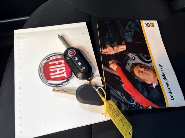 Fiat PANDA 1.0 Hybrid Cross Navigatie Carplay Clima DAB 16dkm Nap PDC