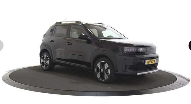 Fiat PANDA Grande La Prima 11 kW 44 kWh Pack winter / Camera / Navigatie