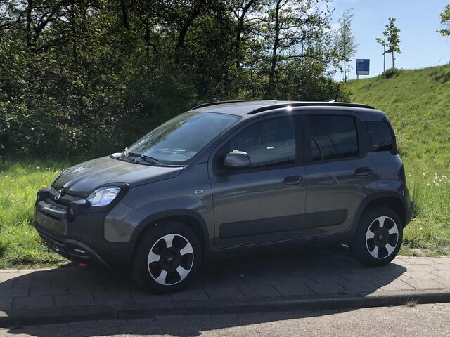 Fiat PANDA 1.0 Hybrid Cross CLIMATE|APPLE/ANDROID|5-PERSOONS|BLUETOOTH