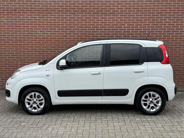 Fiat PANDA 0.9 TwinAir Lounge 80PK AUTOMAAT CLIMA PDC LMV BLUETOOTH