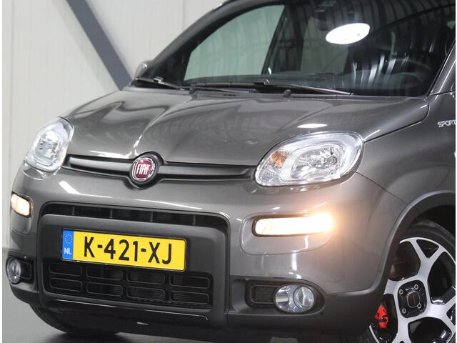 Fiat PANDA 1.0 Hybrid Sport | 1ste eigenaar | AppleCarplay/Android Auto | Licht Metalen Velgen | Climate Control | Isofix | DAB Radio | Mist lampen | Isofix | Privacy Glass | Parkeersensoren |