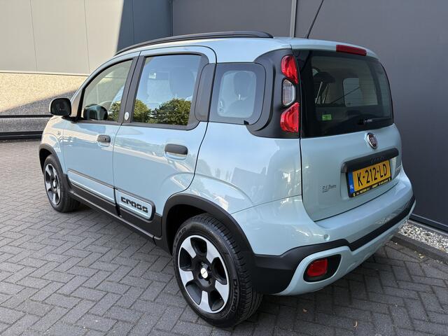 Fiat PANDA 1.0 Hybrid Cross Launch Edition Airco - parkeersensor achter - Bluetooth - Dakrails - Radio - Led verlichting - Mistlampen voor - Elektrische ramen - Start/stop systeem - Stuur multifunctioneel