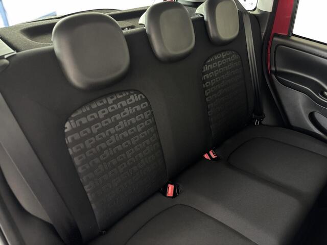 Fiat PANDA 1.0 Hybrid Pandina | Apple-Android | Parkeersensoren | Airco