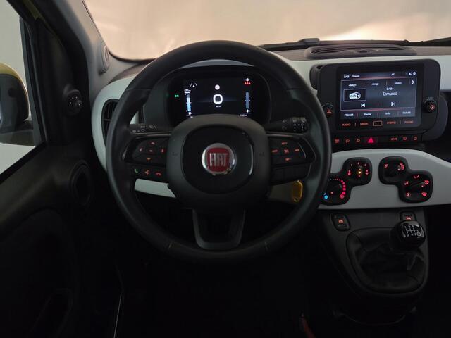 Fiat PANDA 1.0 Hybrid Pandina | Airconditioning | Apple-Android | Parkeersensoren | 5-Persoons