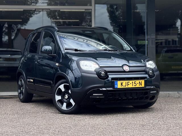 Fiat PANDA 1.0 Hybrid Pandina | CarPlay | Parkeersensoren | Airco