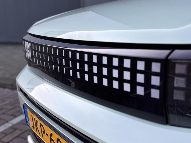 Fiat PANDA Grande La Prima 11 kW 44 kWh | Apple Carplay/Android Auto | Navigatie | Achteruitrijcamera