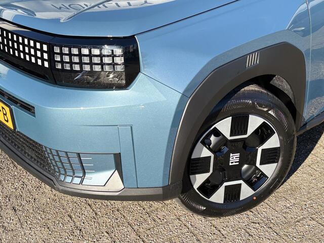 Fiat PANDA Grande 1.2 Hybrid ICON | Parkeersensoren | Carplay | Airco |