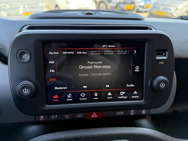 Fiat PANDA 1.0 Hybrid Cross CLIMA CARPLAY PDC STOELV ORIG-NL