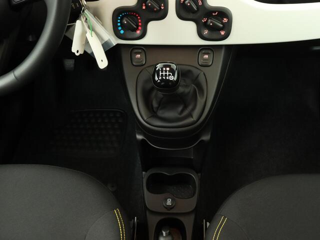 Fiat PANDA 1.0 Hybrid Pandina | Apple carplay/Android auto | Airco | LMV 15" |