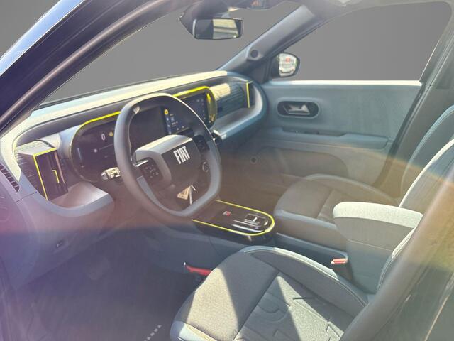Fiat PANDA Grande 1.2 Hybrid ICON | Apple carplay/Android Auto | Airco | Parkeersensoren | Dakrails | LMV 16" |