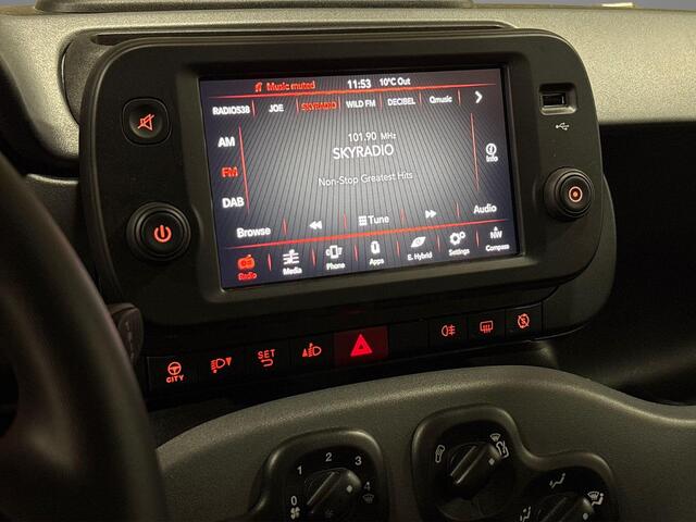 Fiat PANDA 1.0 Hybrid City Life | Airco | Dakrails | Bluetooth Telefoon | Audiobedienig op stuurwiel |